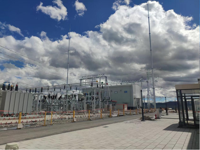 四川瑞康參建的全球最大、海拔最高的 水光互補電站正式投産 四川瑞康參建的全球最大、海拔最高的 水光互補電站正式投産