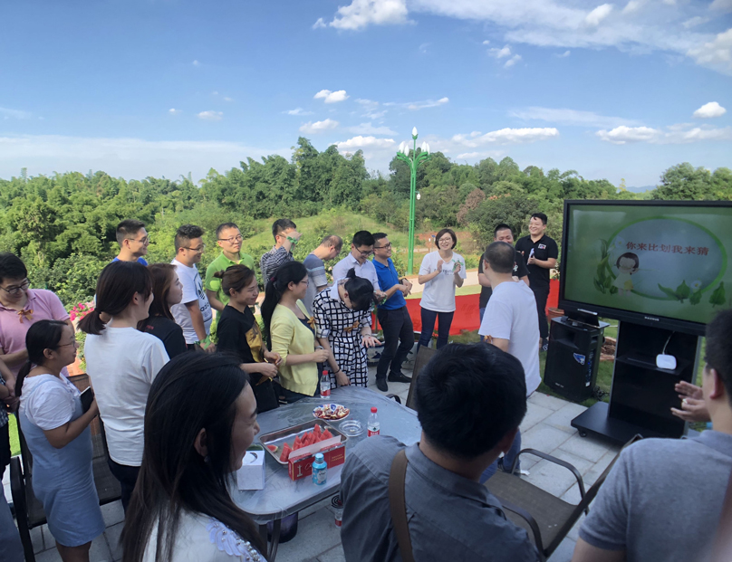 四川瑞康“同心共創、馳騁未來”團建活動圓滿成功 四川瑞康“同心共創、馳騁未來”團建活動圓滿成功
